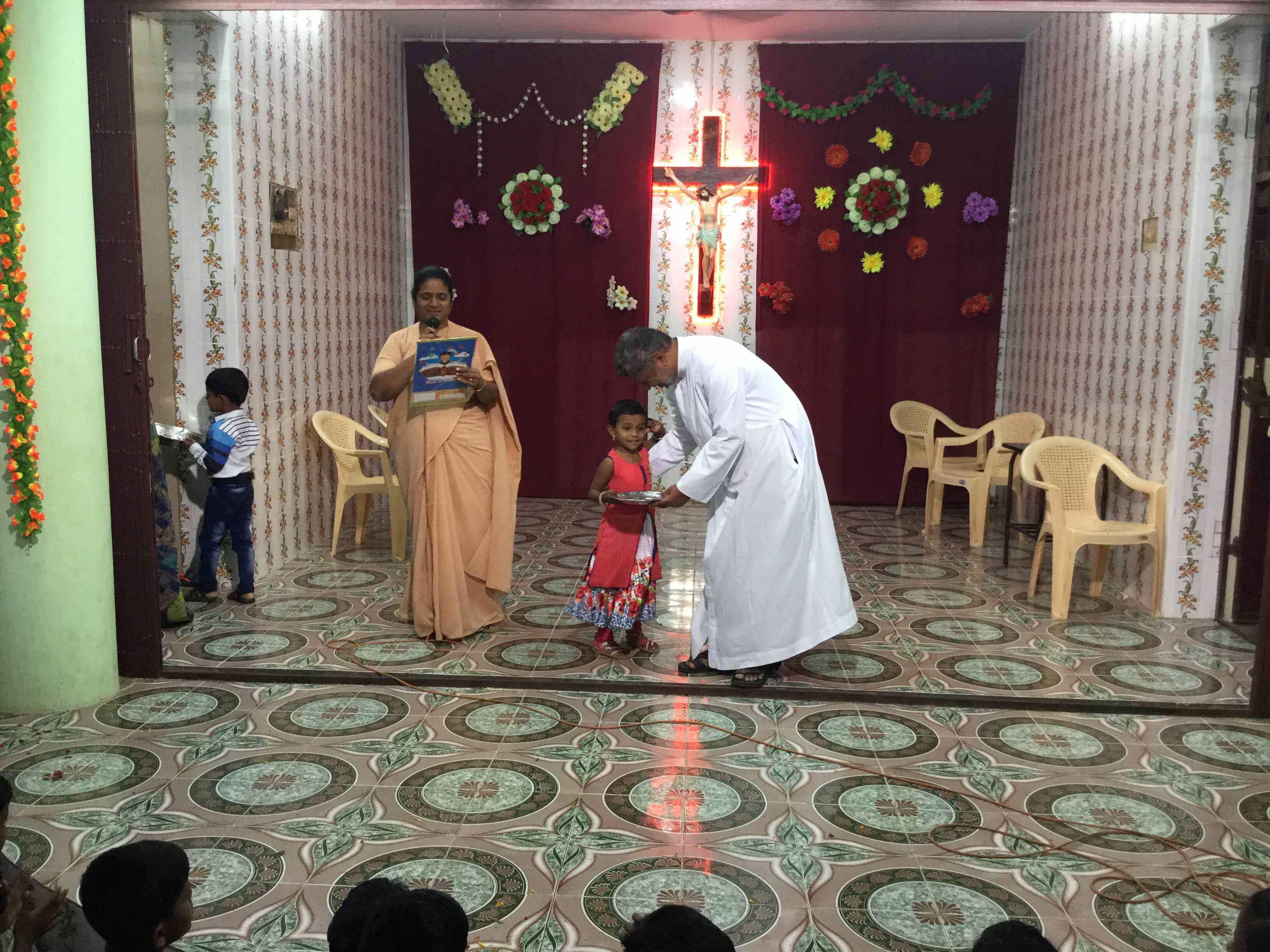 http://www.surandaianthoniyar.com